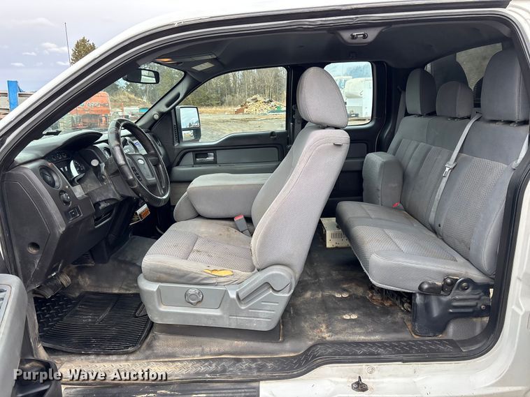 image for item EM5031 2012 Ford F150 Ext. Cab pickup truck