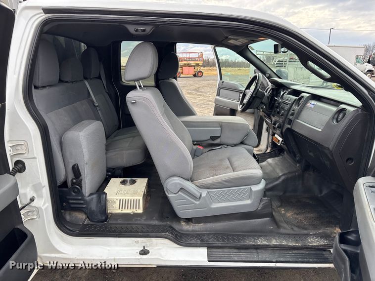 image for item EM5031 2012 Ford F150 Ext. Cab pickup truck