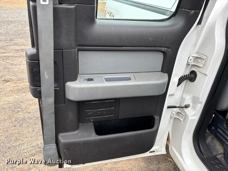 image for item EM5031 2012 Ford F150 Ext. Cab pickup truck