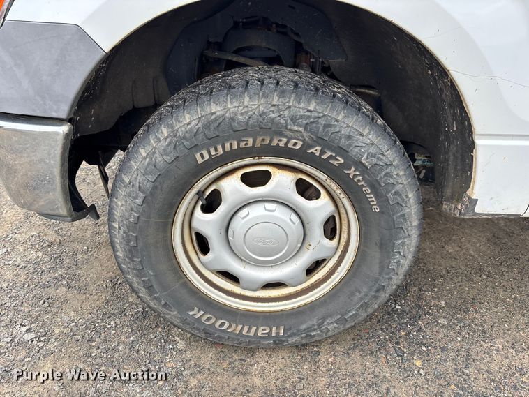 image for item EM5031 2012 Ford F150 Ext. Cab pickup truck