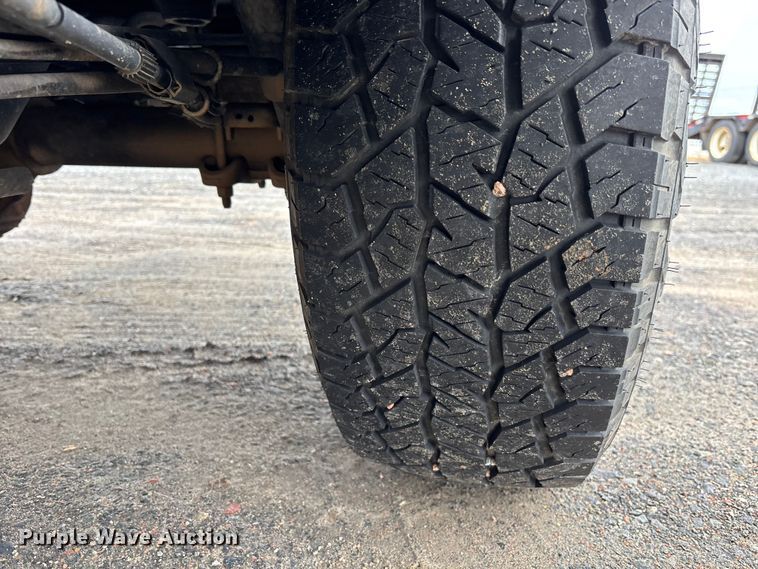 image for item EM5031 2012 Ford F150 Ext. Cab pickup truck