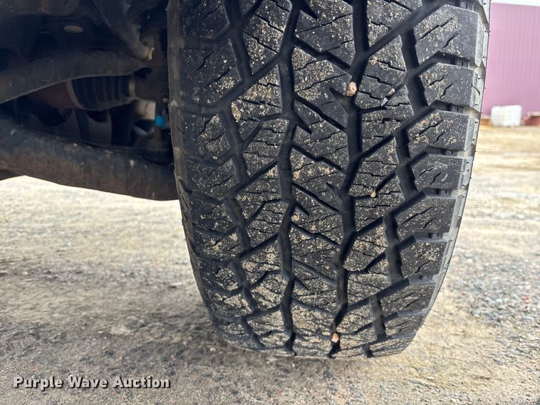 image for item EM5031 2012 Ford F150 Ext. Cab pickup truck