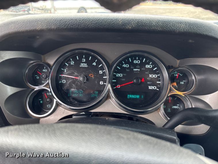 image for item EM5032 2013 Chevrolet Silverado 3500HD Crew Cab utility bed pickup truck