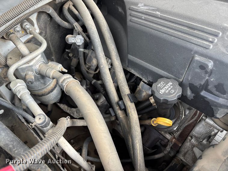 image for item EM5032 2013 Chevrolet Silverado 3500HD Crew Cab utility bed pickup truck