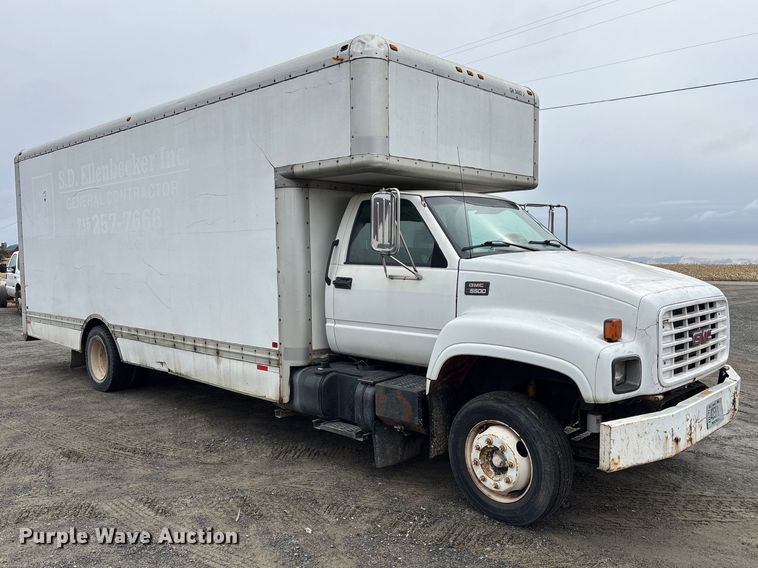 image for item EM5035 2000 GMC C5500 box truck