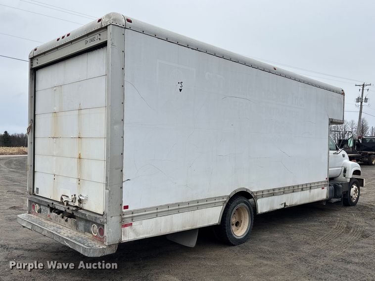 image for item EM5035 2000 GMC C5500 box truck