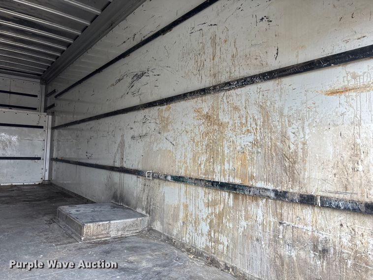 image for item EM5035 2000 GMC C5500 box truck