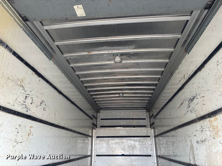 image for item EM5035 2000 GMC C5500 box truck