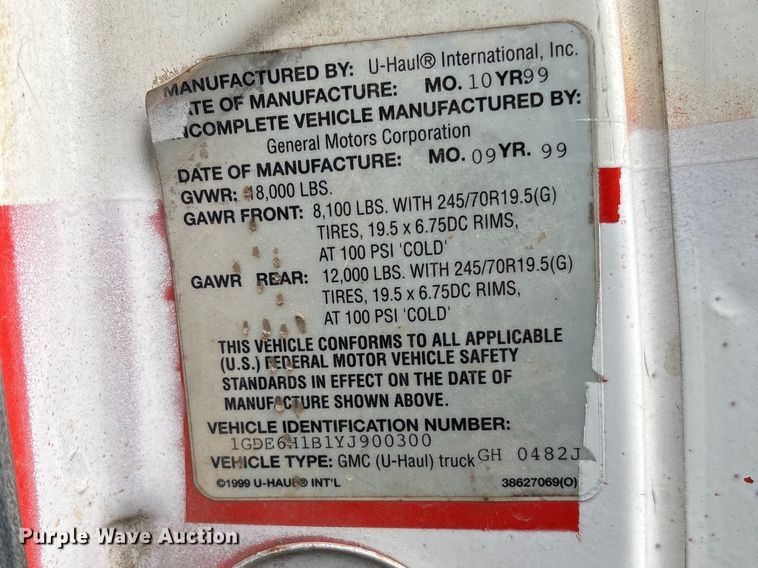 image for item EM5035 2000 GMC C5500 box truck