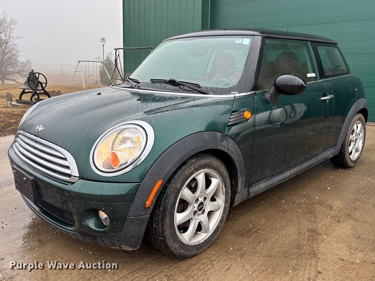 image for item EM5043 2009 Mini Cooper 