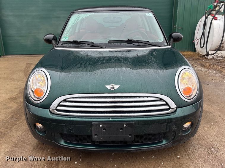 image for item EM5043 2009 Mini Cooper 