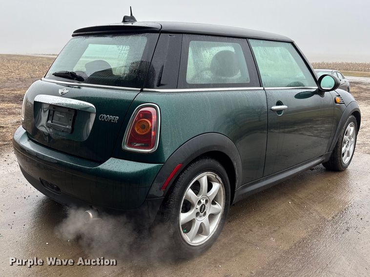 image for item EM5043 2009 Mini Cooper 