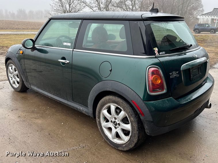 image for item EM5043 2009 Mini Cooper 