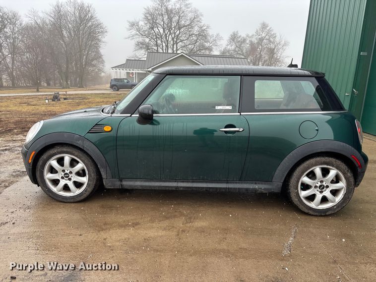 image for item EM5043 2009 Mini Cooper 