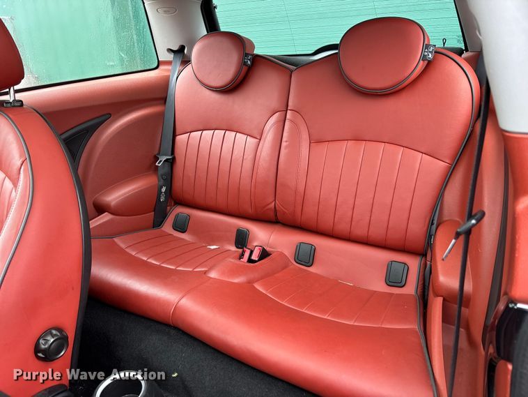 image for item EM5043 2009 Mini Cooper 