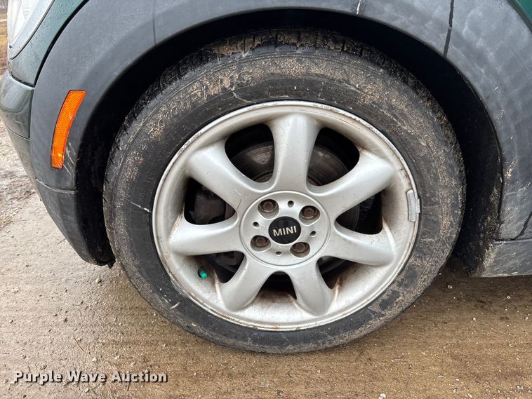 image for item EM5043 2009 Mini Cooper 