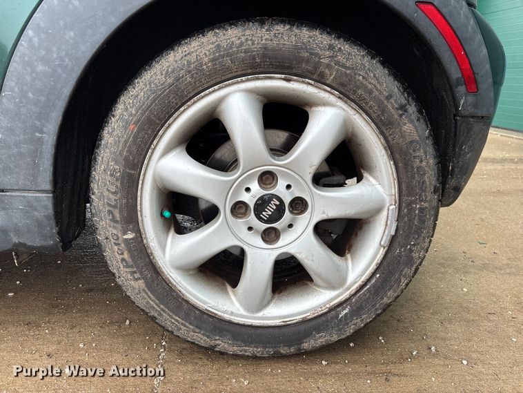 image for item EM5043 2009 Mini Cooper 