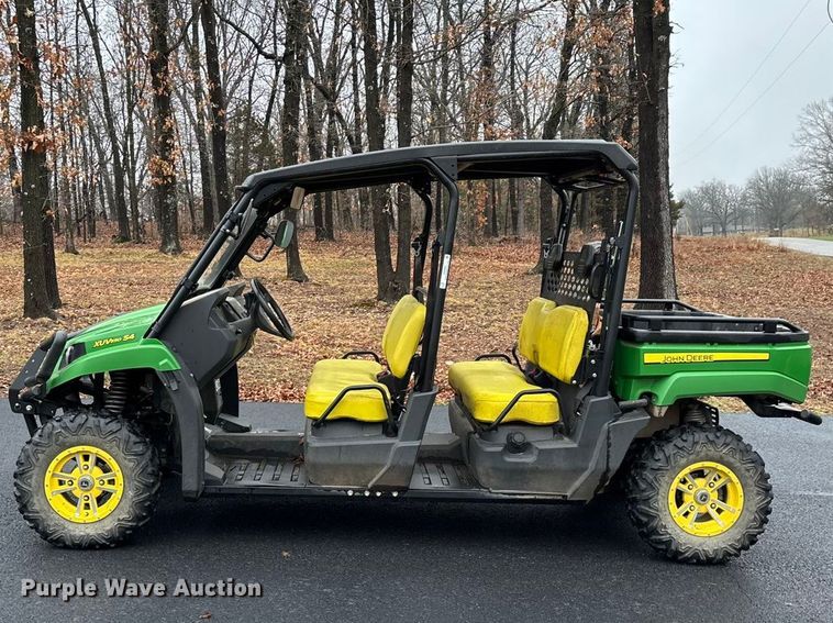 image for item EN5993 2012 John Deere XUV550 S4 utility vehicle