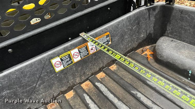 image for item EN5993 2012 John Deere XUV550 S4 utility vehicle