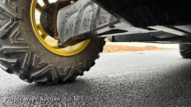 image for item EN5993 2012 John Deere XUV550 S4 utility vehicle