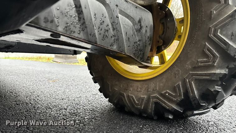 image for item EN5993 2012 John Deere XUV550 S4 utility vehicle