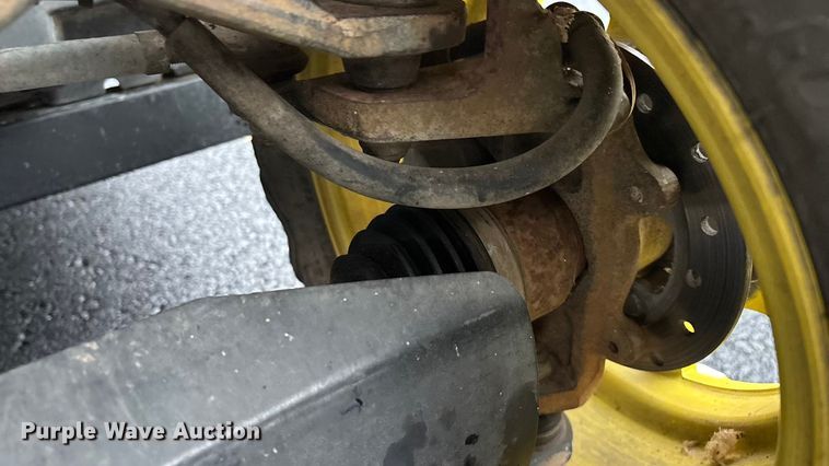 image for item EN5993 2012 John Deere XUV550 S4 utility vehicle