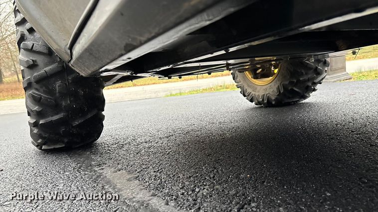 image for item EN5993 2012 John Deere XUV550 S4 utility vehicle