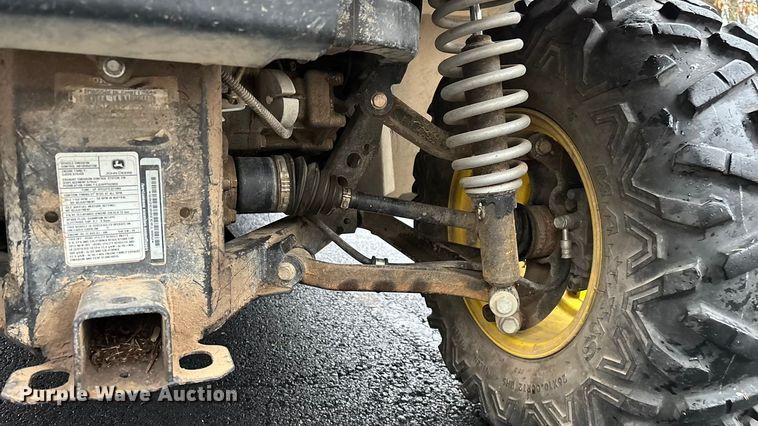 image for item EN5993 2012 John Deere XUV550 S4 utility vehicle