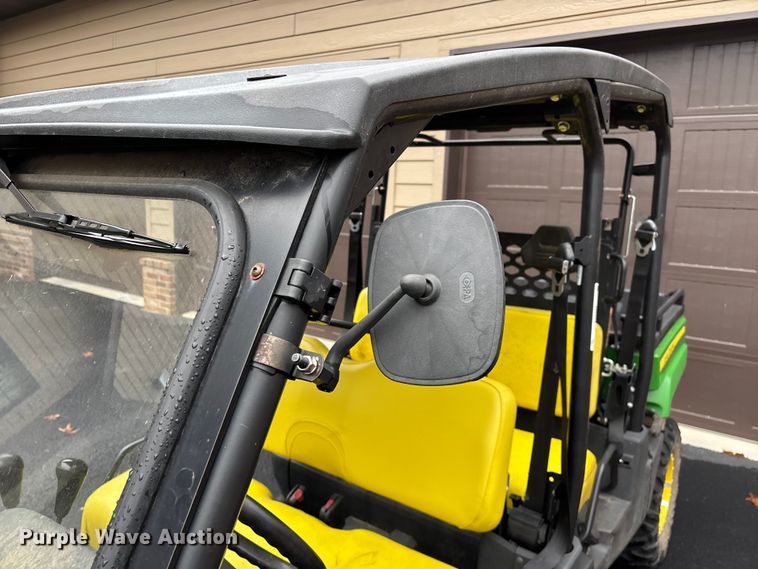 image for item EN5993 2012 John Deere XUV550 S4 utility vehicle