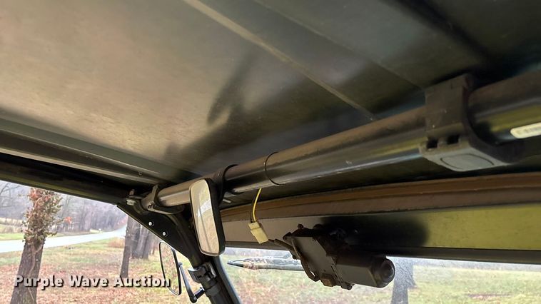 image for item EN5993 2012 John Deere XUV550 S4 utility vehicle