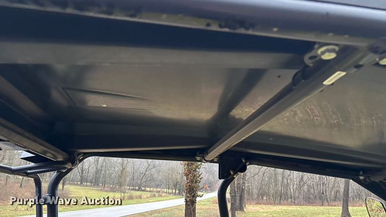 image for item EN5993 2012 John Deere XUV550 S4 utility vehicle