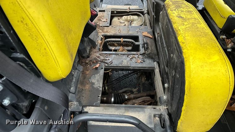 image for item EN5993 2012 John Deere XUV550 S4 utility vehicle