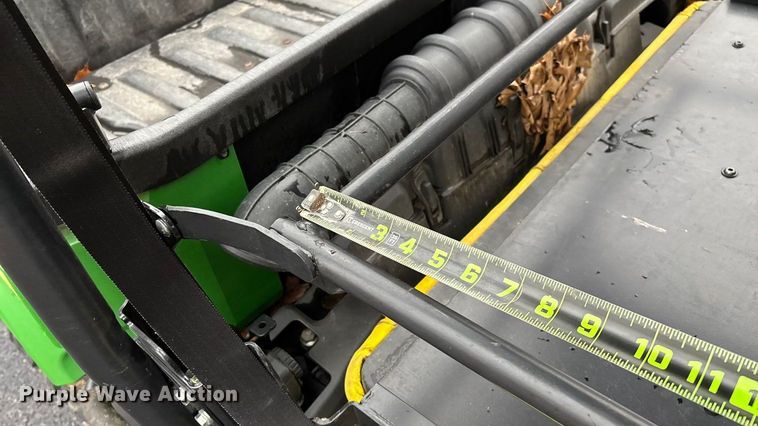 image for item EN5993 2012 John Deere XUV550 S4 utility vehicle