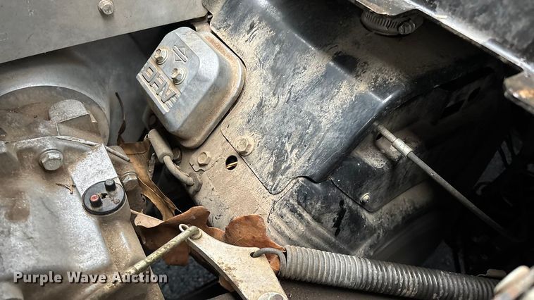 image for item EN5993 2012 John Deere XUV550 S4 utility vehicle