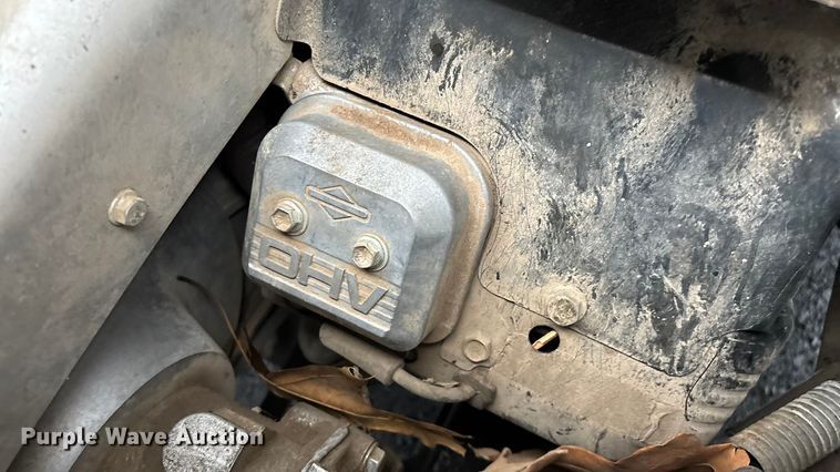 image for item EN5993 2012 John Deere XUV550 S4 utility vehicle