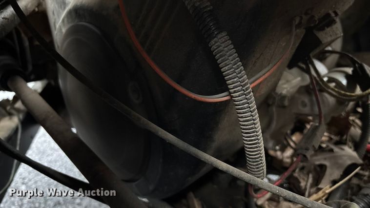 image for item EN5993 2012 John Deere XUV550 S4 utility vehicle