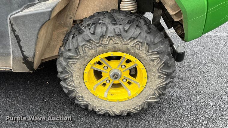 image for item EN5993 2012 John Deere XUV550 S4 utility vehicle