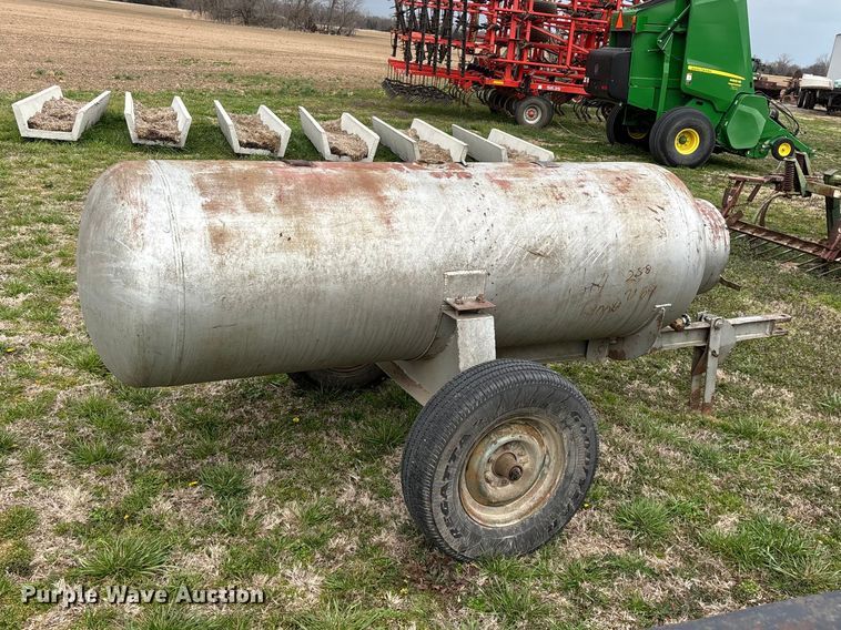 image for item EO4012 Shop Built portable propane tank trailer