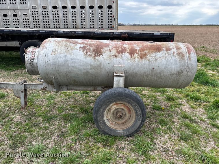 image for item EO4012 Shop Built portable propane tank trailer