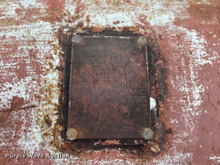 image for item EO4012 Shop Built portable propane tank trailer