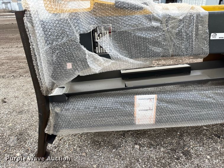 image for item EO4021 2025 Starvox JI830 automotive lift