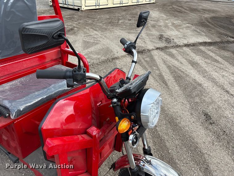 image for item EO4029 IRANCH IRET13 electric tricycle