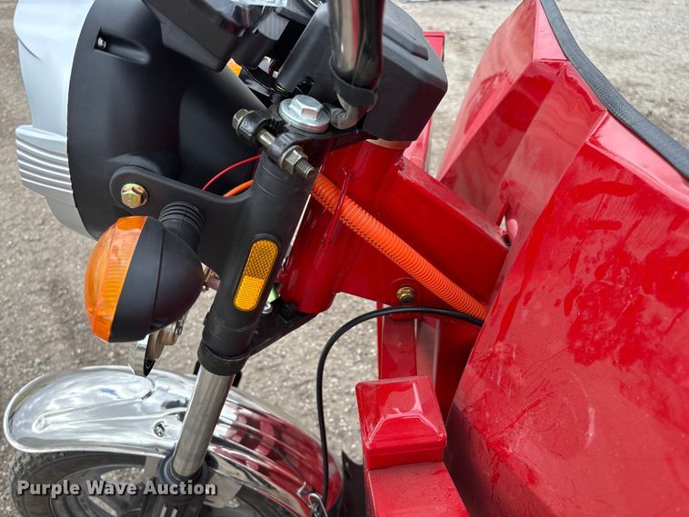 image for item EO4029 IRANCH IRET13 electric tricycle