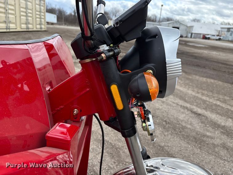 image for item EO4029 IRANCH IRET13 electric tricycle