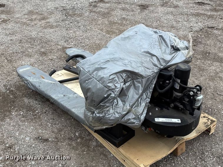 image for item EO4038 SDLANCH SDLFP30 pallet jack