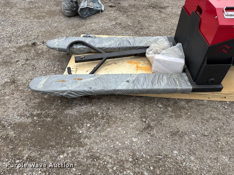 image for item EO4038 SDLANCH SDLFP30 pallet jack