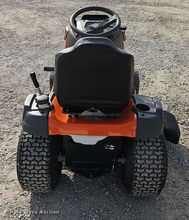 image for item EO4998 Husqvarna TS 142 lawn mower