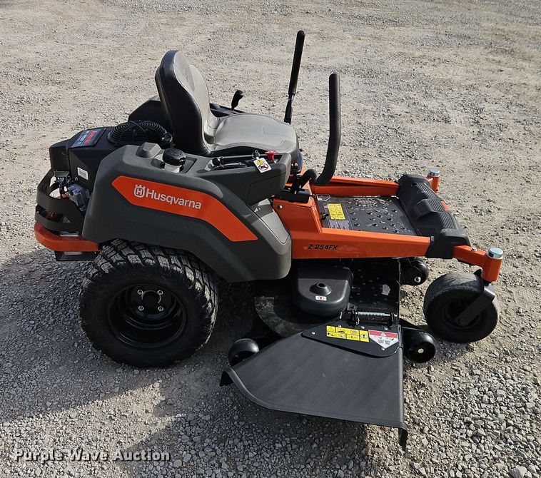 image for item EO4999 Husqvarna Z 254FX ZTR lawn mower