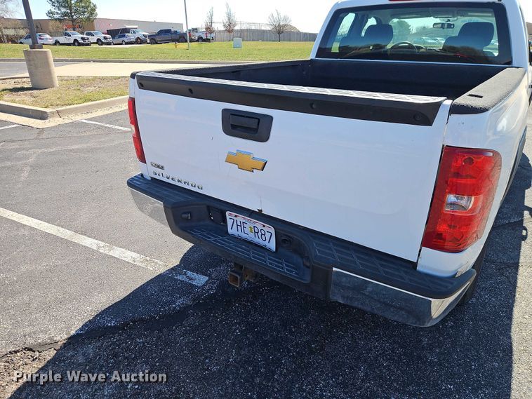 image for item EO7071 2010 Chevrolet Silverado 1500 Ext. Cab pickup truck