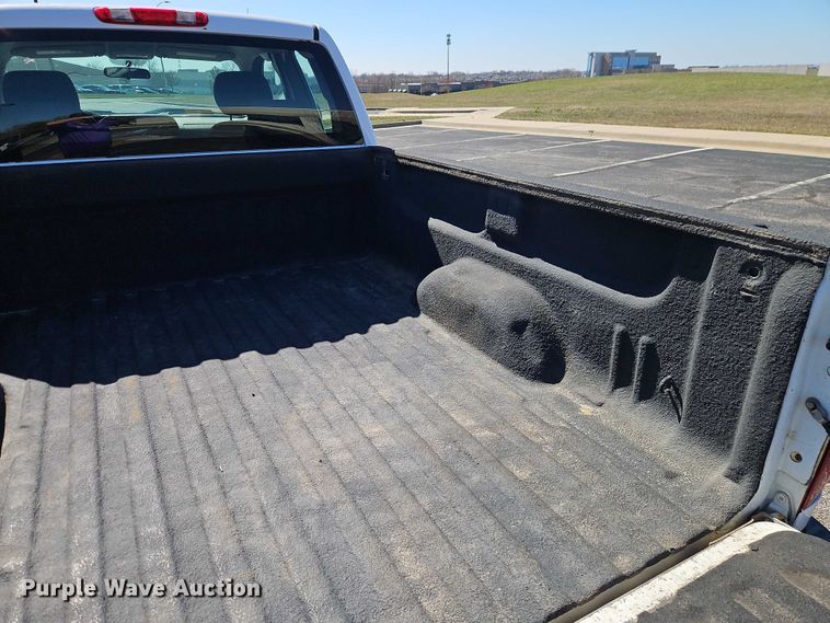 image for item EO7071 2010 Chevrolet Silverado 1500 Ext. Cab pickup truck